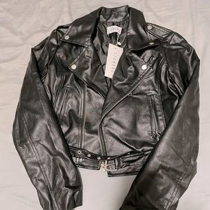 Cropped Leather Jacket